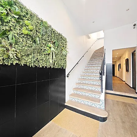 Отель Le Florian