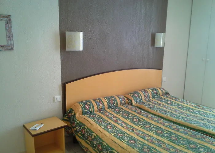 Ξενοδοχείο Le Florian 2*